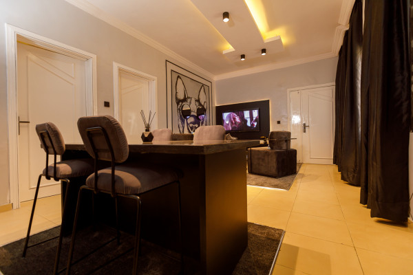 Orchid 99 (2 Bedroom)